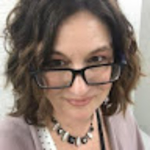 Meet your Posher, Cindy - Picture 1 of 1